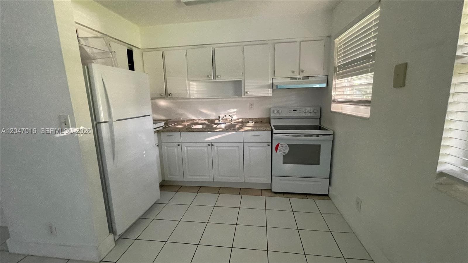5200 NW 16th St # 1, Lauderhill, FL 33313 — zdjęcie 2