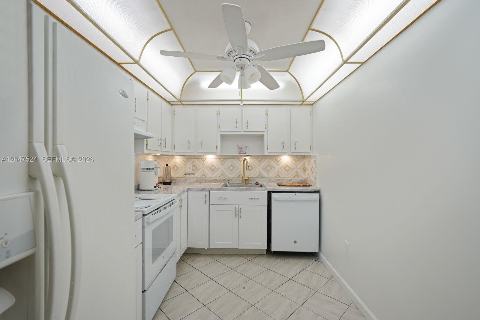 7000 NW 17th St # 303, Plantation, FL 33313 — zdjęcie 3