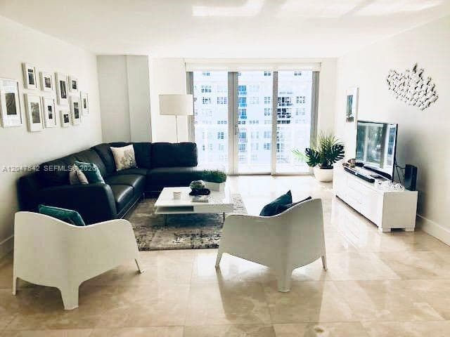 5701 Collins Ave # 1415, Miami Beach, FL 33140 — zdjęcie 3