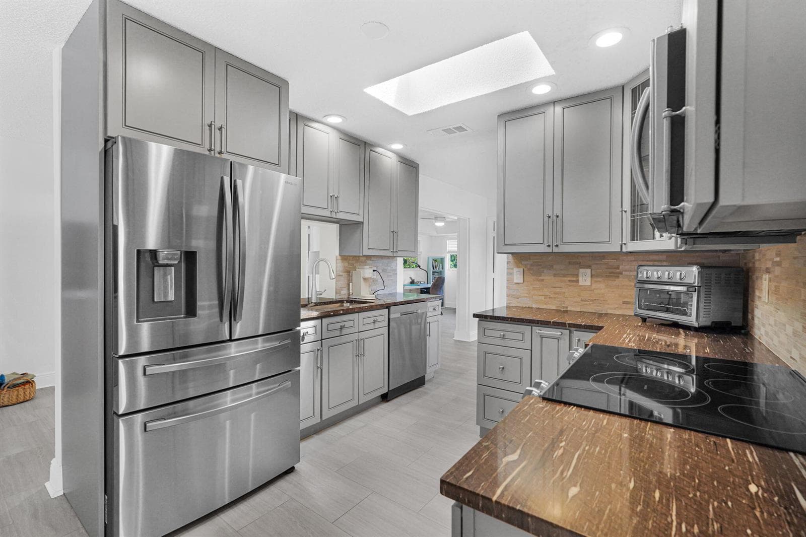 1050 NW 73rd Terrace, Margate, FL 33063 — zdjęcie 3