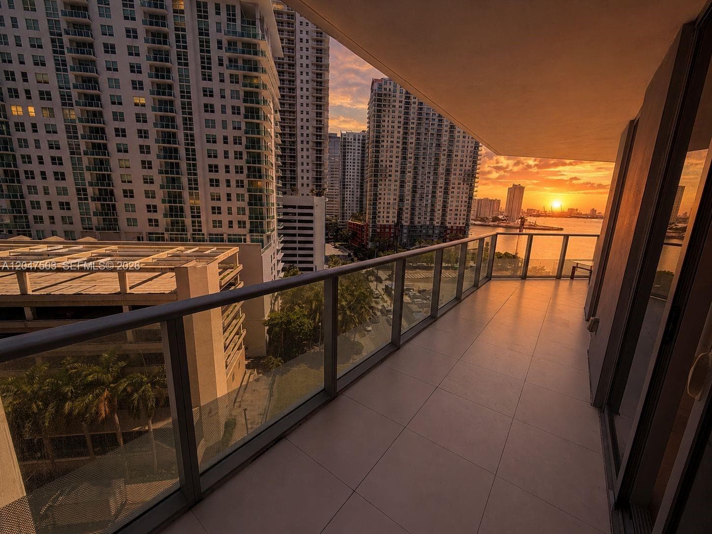 1300 Brickell Bay Dr # 1110, Miami, FL 33131 — zdjęcie 2