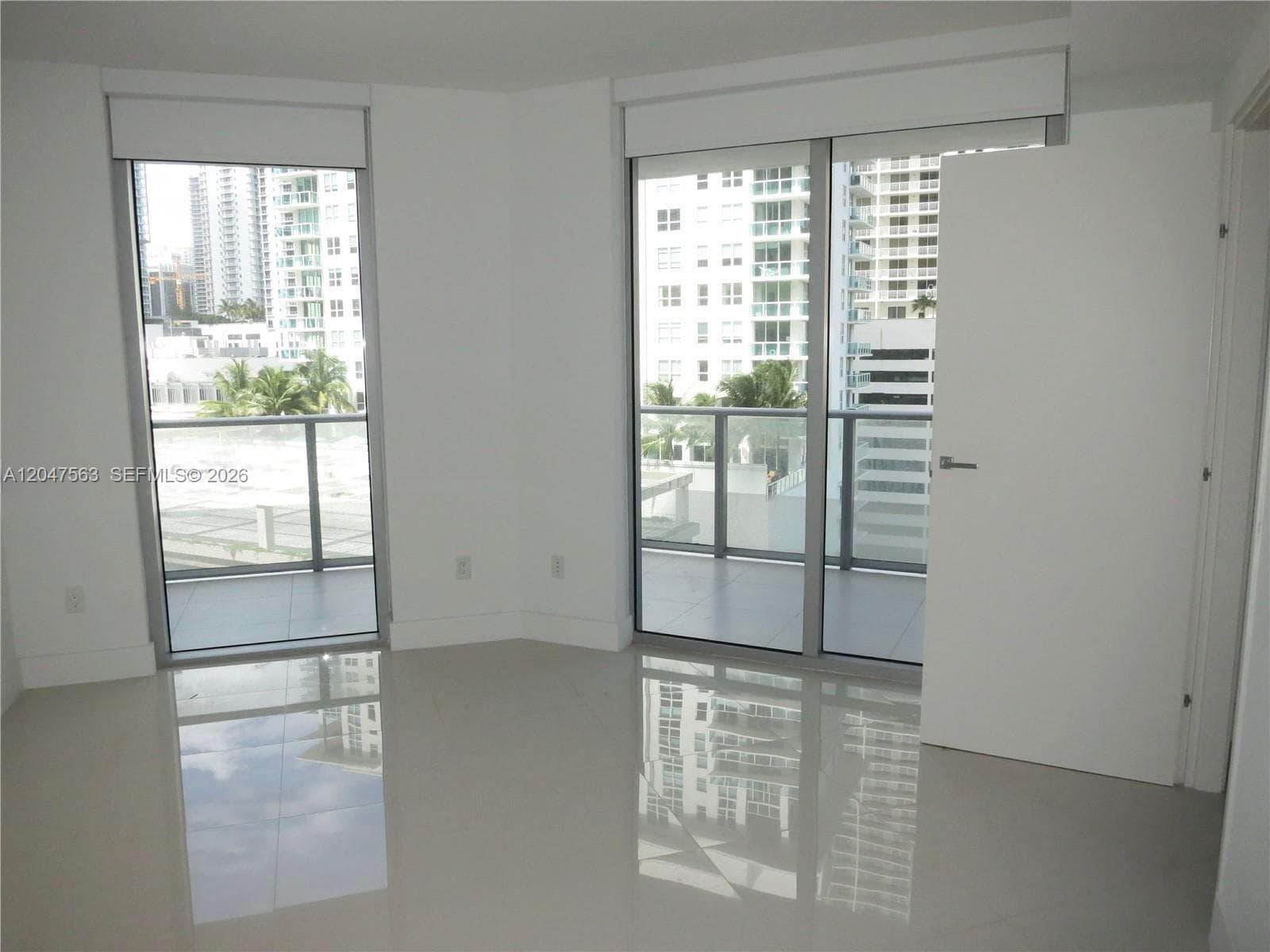 1300 Brickell Bay Dr # 1110, Miami, FL 33131 — zdjęcie 4