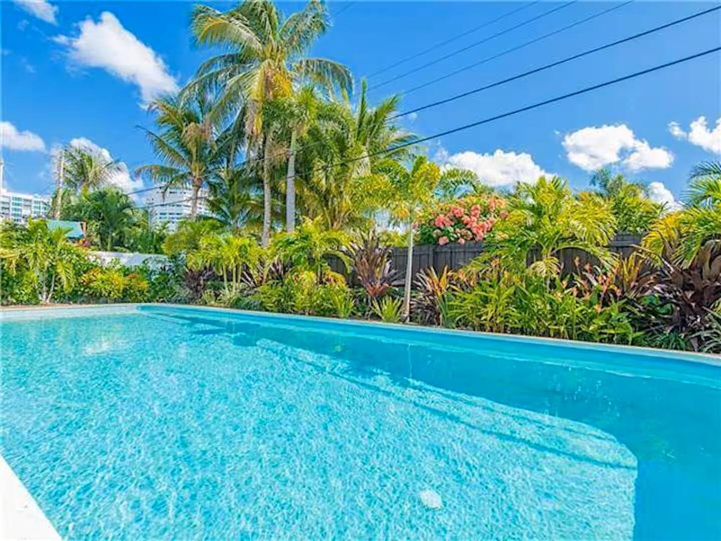 2060 Coco Palm Place, Lauderdale By The Sea, FL 33062 — zdjęcie 2