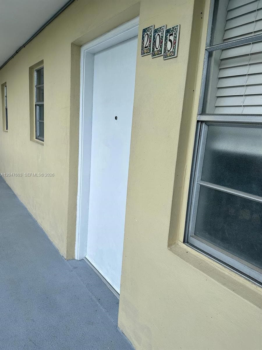 427 Santander Ave # 205, Coral Gables, FL 33134 — zdjęcie 3