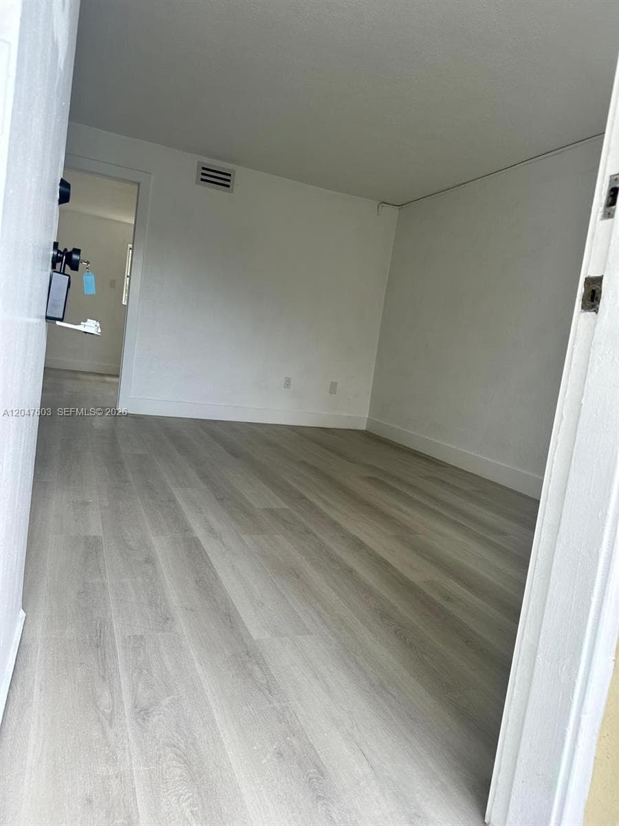 427 Santander Ave # 205, Coral Gables, FL 33134 — zdjęcie 4