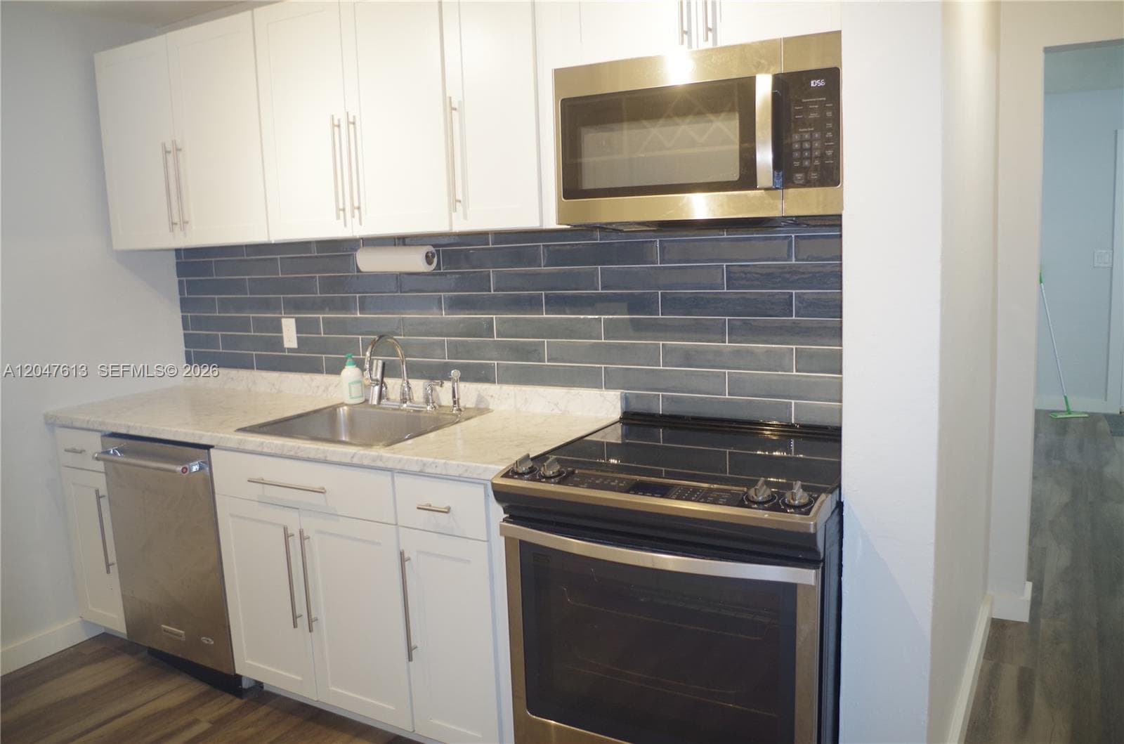 5465 N Andrews Ave, Oakland Park, FL 33309 — zdjęcie 5
