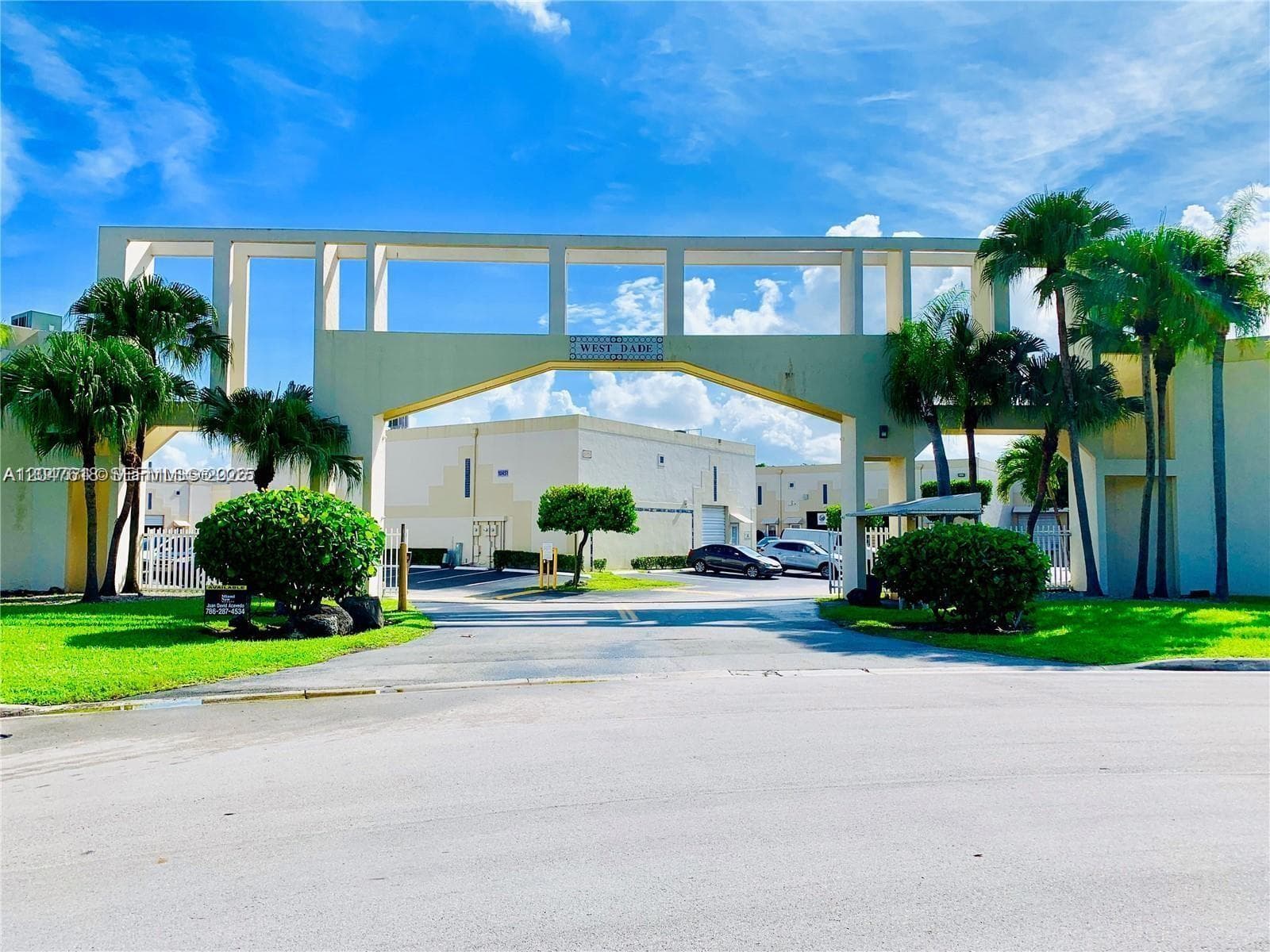 10431 NW 28th St # E106, Doral, FL 33172 — zdjęcie 3