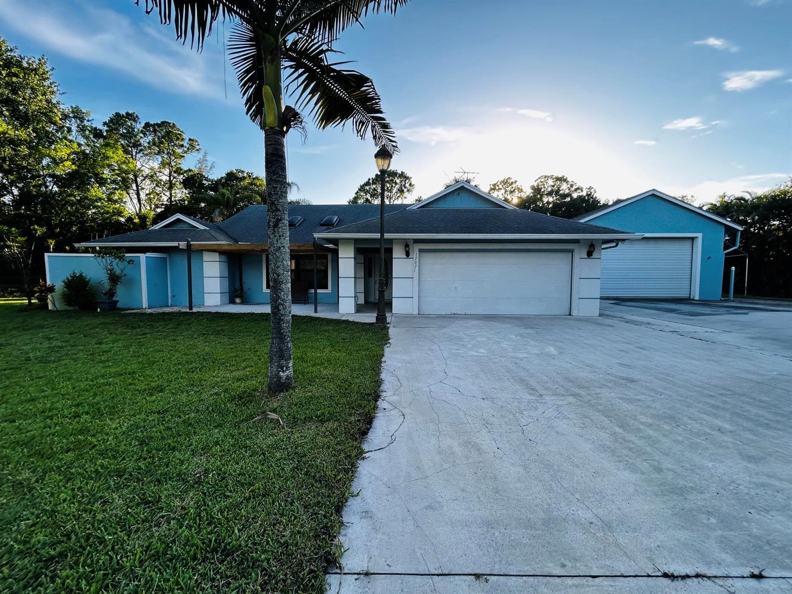 17971 Mellen Lane, Jupiter, FL 33478