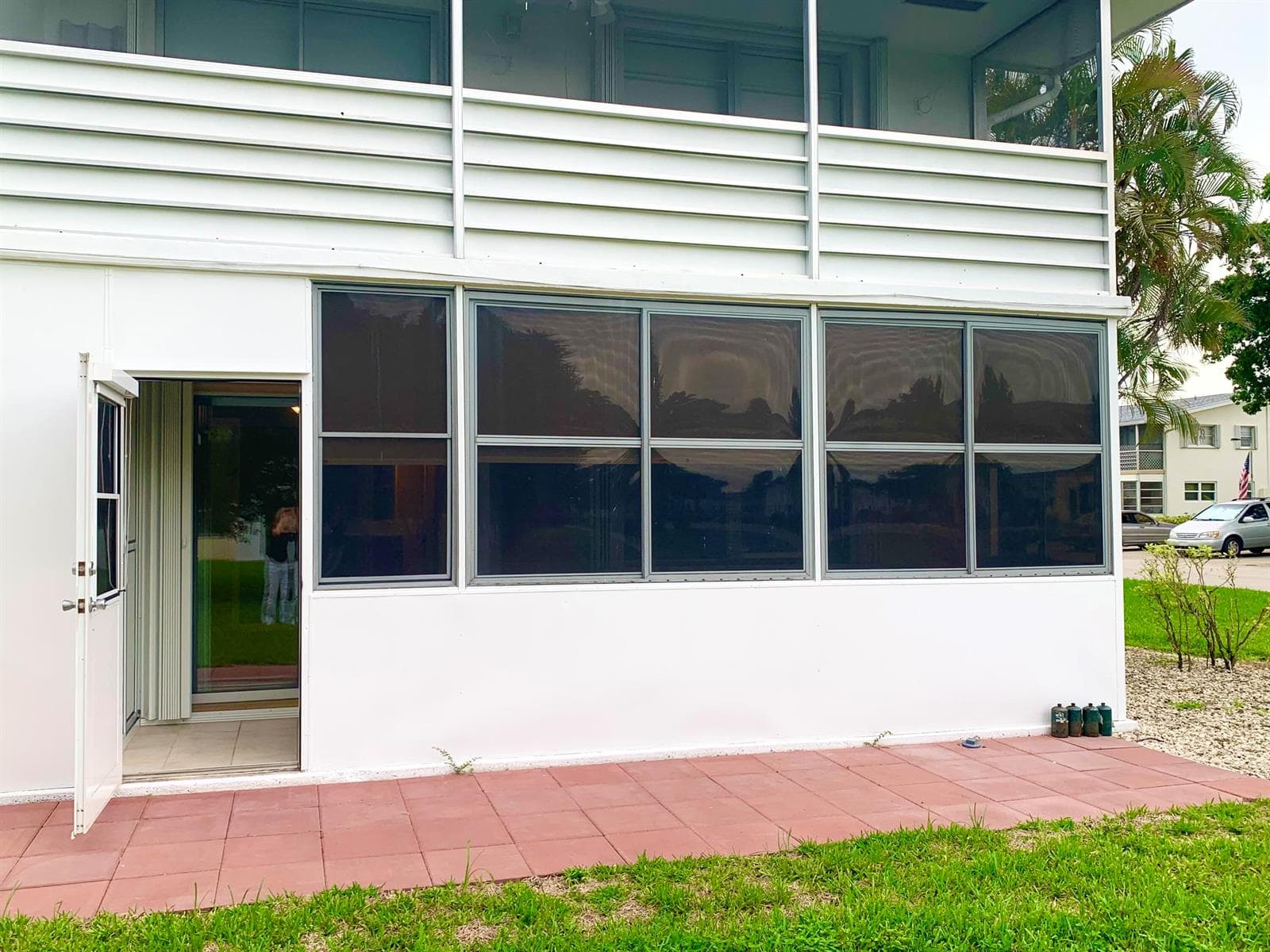 81 Kingswood E, West Palm Beach, FL 33417 — zdjęcie 4