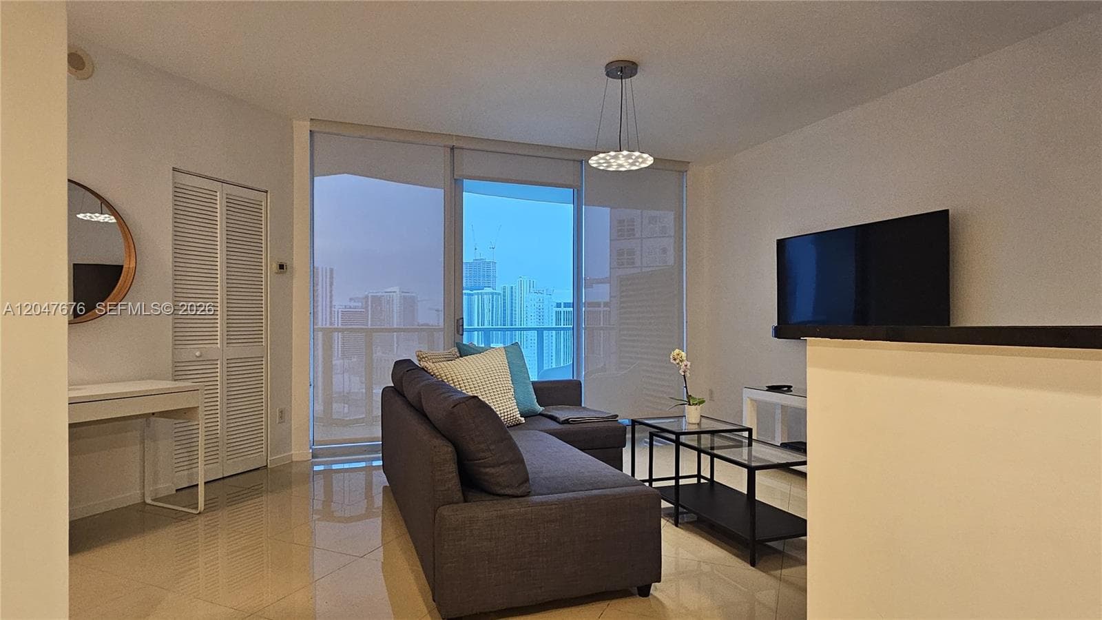 300 S Biscayne Blvd # T-2905, Miami, FL 33131 — zdjęcie 2