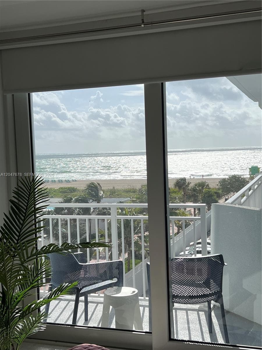 345 Ocean Dr # 525, Miami Beach, FL 33139 — zdjęcie 2