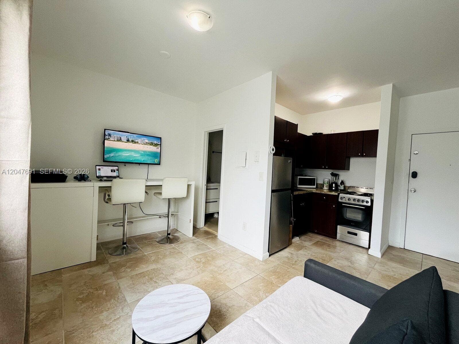842 Meridian # 2F, Miami Beach, FL 33139 — zdjęcie 2