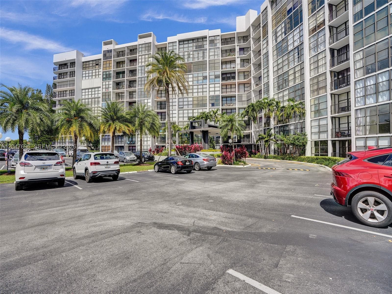 800 Parkview Dr # 131, Hallandale Beach, FL 33009 — zdjęcie 3