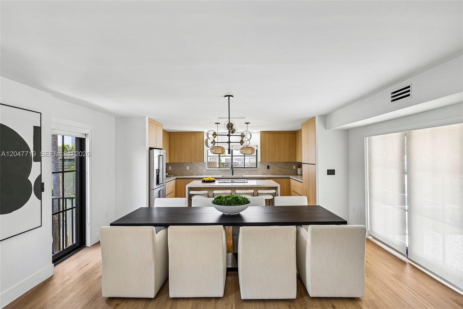 7811 Carlyle Ave, Miami Beach, FL 33141 — zdjęcie 4