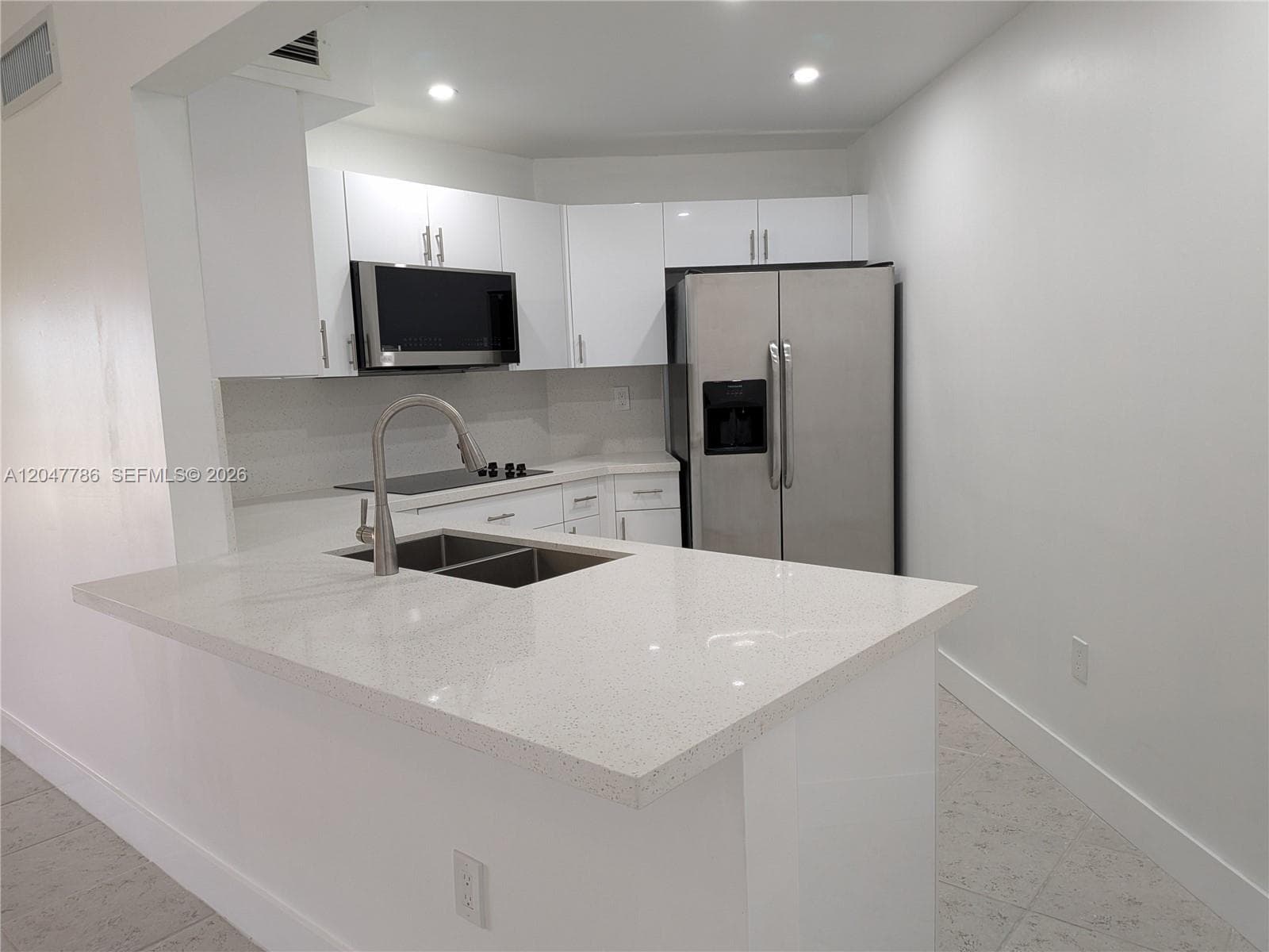 10237 NW 9th Street Cir # 202-4, Miami, FL 33172 — zdjęcie 5