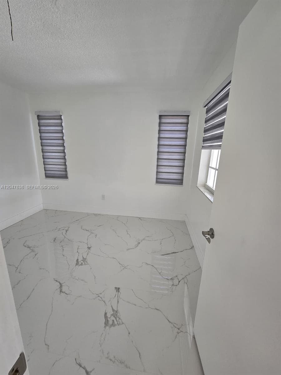 13470 SW 24th St, Miami, FL 33175 — zdjęcie 5
