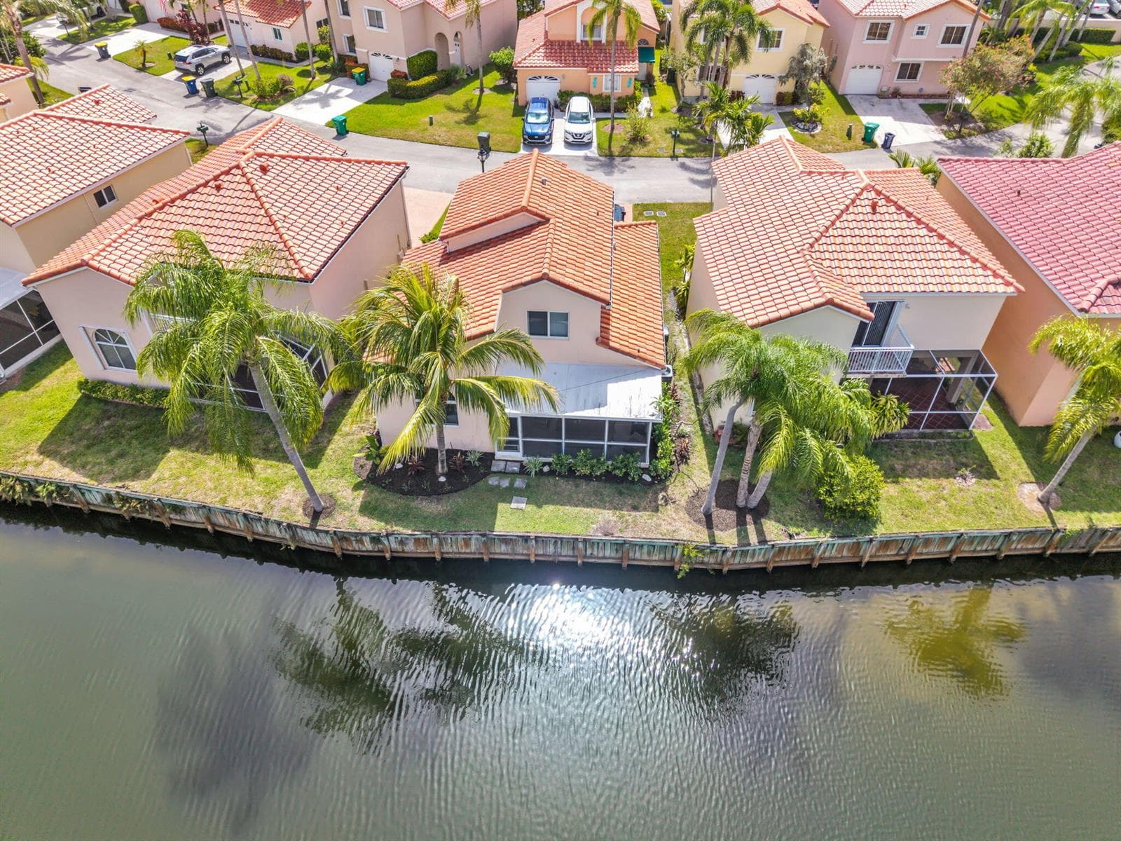 1058 SE 6th Court, Dania Beach, FL 33004 — zdjęcie 2