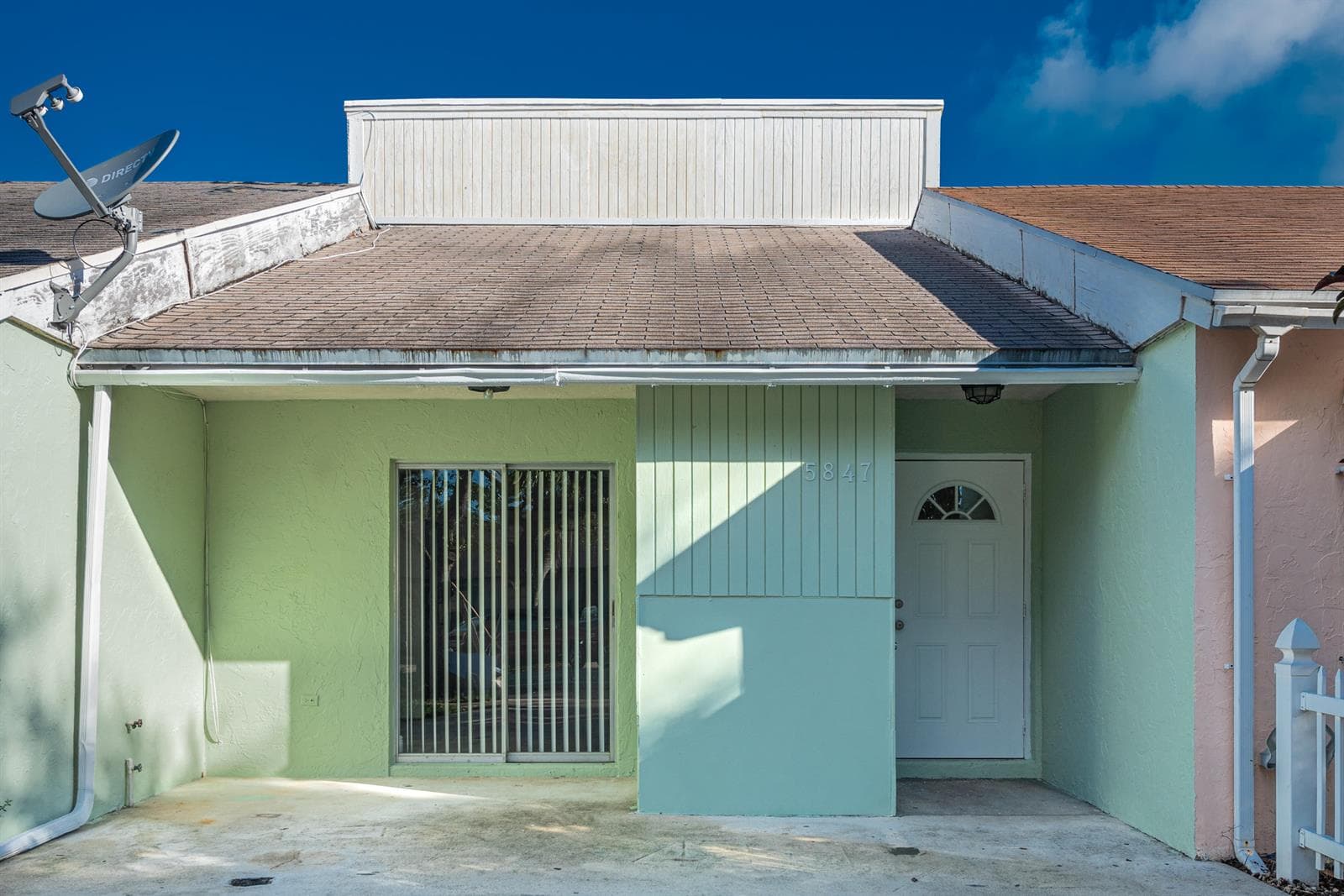 5847 S 37th Street, FL 33463 — zdjęcie 2