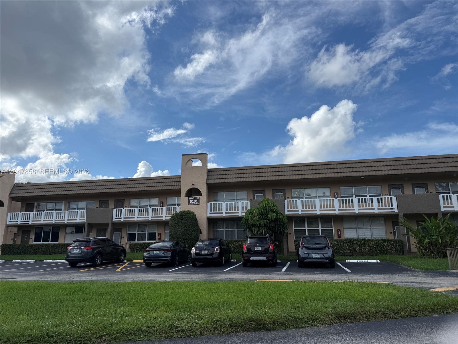 9101 Sunrise Lakes Blvd # 215, Sunrise, FL 33322 — zdjęcie 2
