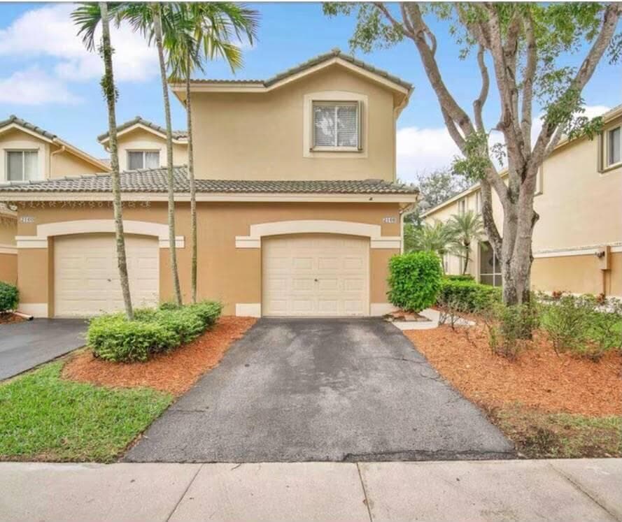 2166 Hacienda Terrace, Weston, FL 33327