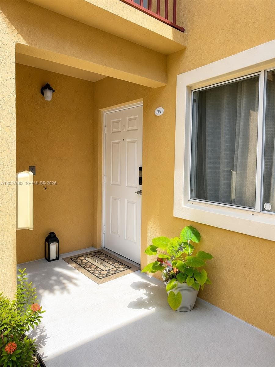 7830 NW 6th St # 103, Pembroke Pines, FL 33024 — zdjęcie 2