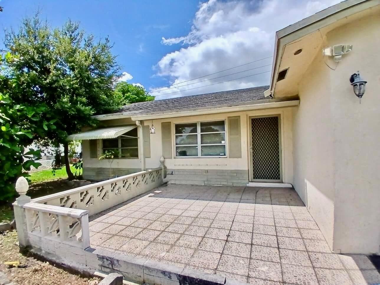 9500 NW 70th Street, Tamarac, FL 33321 — zdjęcie 3