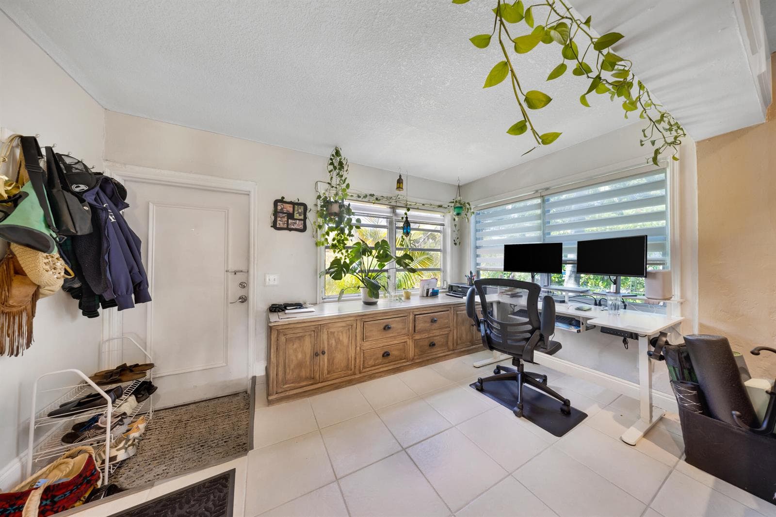 2326 Harding Street, Hollywood, FL 33020 — zdjęcie 4