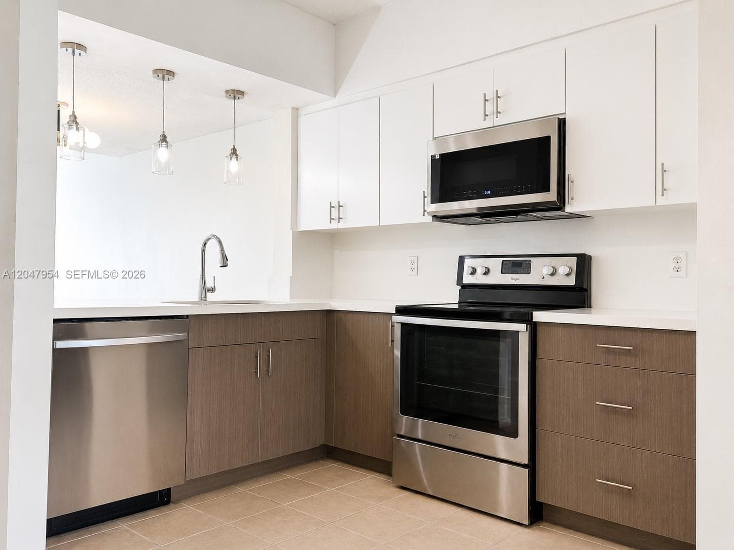 3 Whitehead Cir # 3, Weston, FL 33326