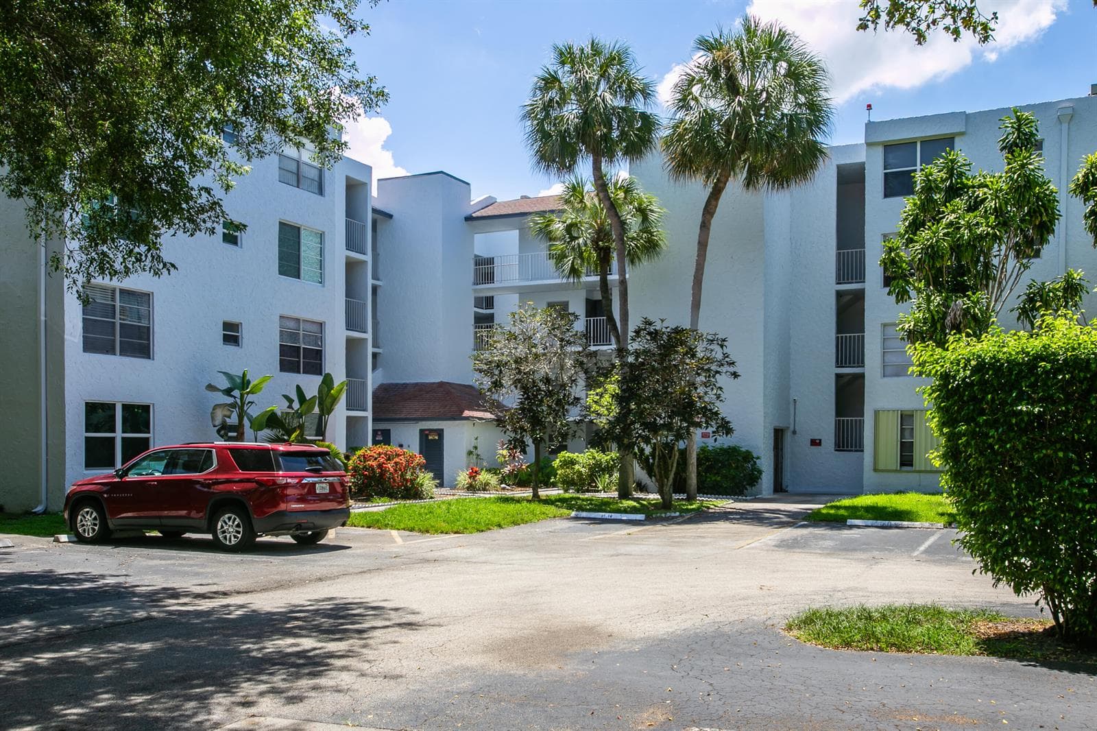 9441 Live Oak Place # 106, Davie, FL 33324 — zdjęcie 2