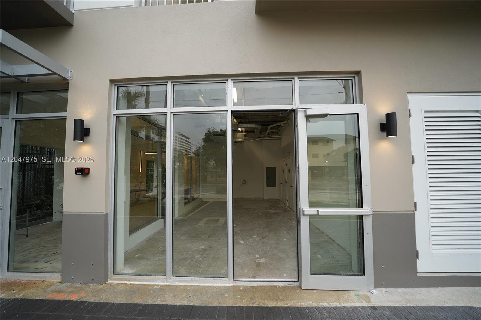 650 SW 1st St # 1, Miami, FL 33130 — zdjęcie 5