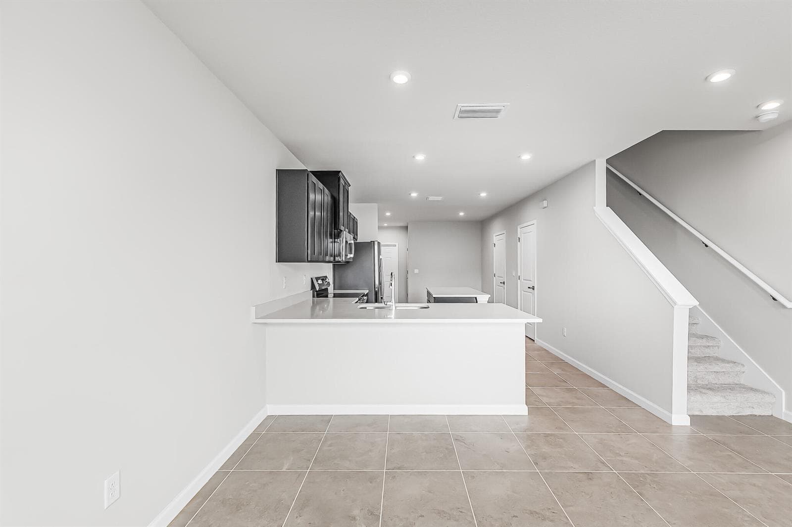 106 Savannah Lakes Boulevard, Fort Pierce, FL 34982 — zdjęcie 5