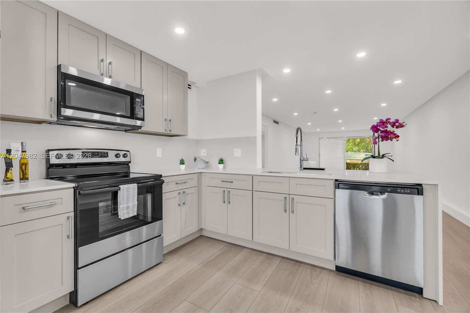 2101 Lucaya Bnd # E1, Coconut Creek, FL 33066