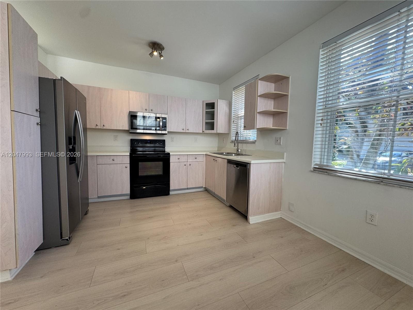 1595 Seagrape Way # -, Hollywood, FL 33019 — zdjęcie 4