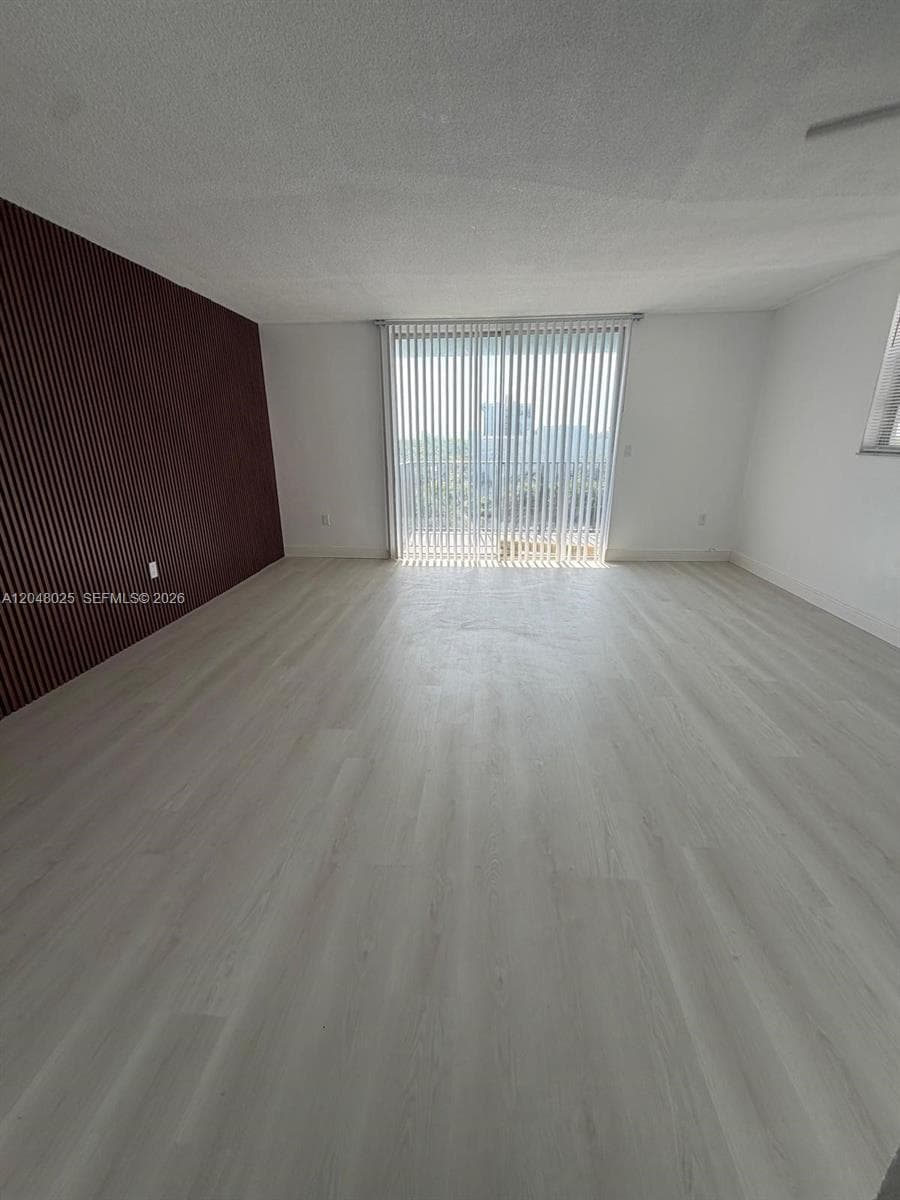 12590 NE 16th Ave # 512, North Miami, FL 33161 — zdjęcie 3