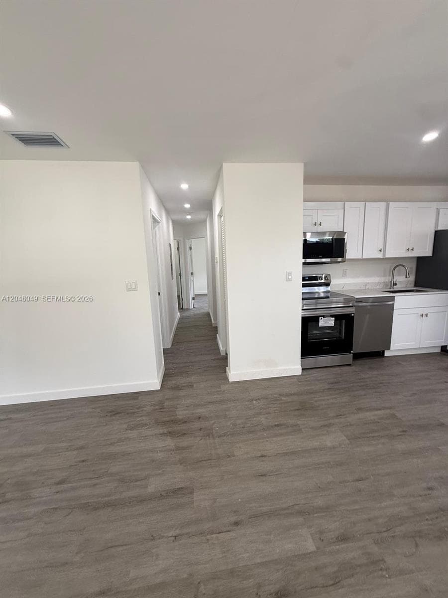 2530 NW 14th Ct, Fort Lauderdale, FL 33311 — zdjęcie 5