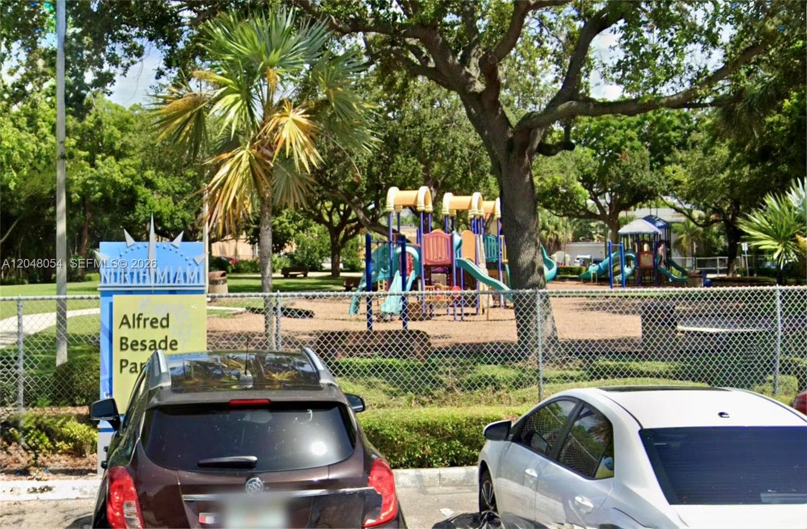 1855 NE 121st St # 16, North Miami, FL 33181 — zdjęcie 2