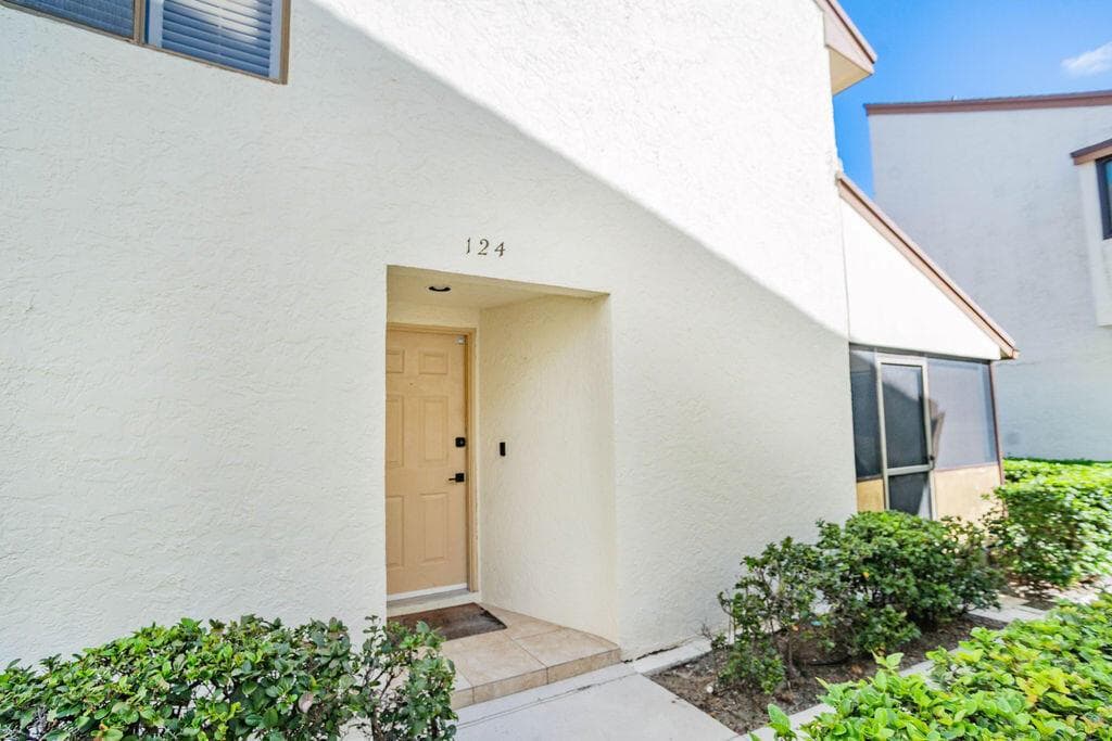 950 S Kanner Hwy Highway # Townhouse 124, Stuart, FL 34994 — zdjęcie 2