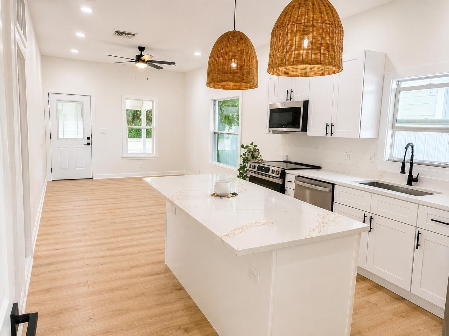 719 Tuscaloosa Street, West Palm Beach, FL 33405 — zdjęcie 4