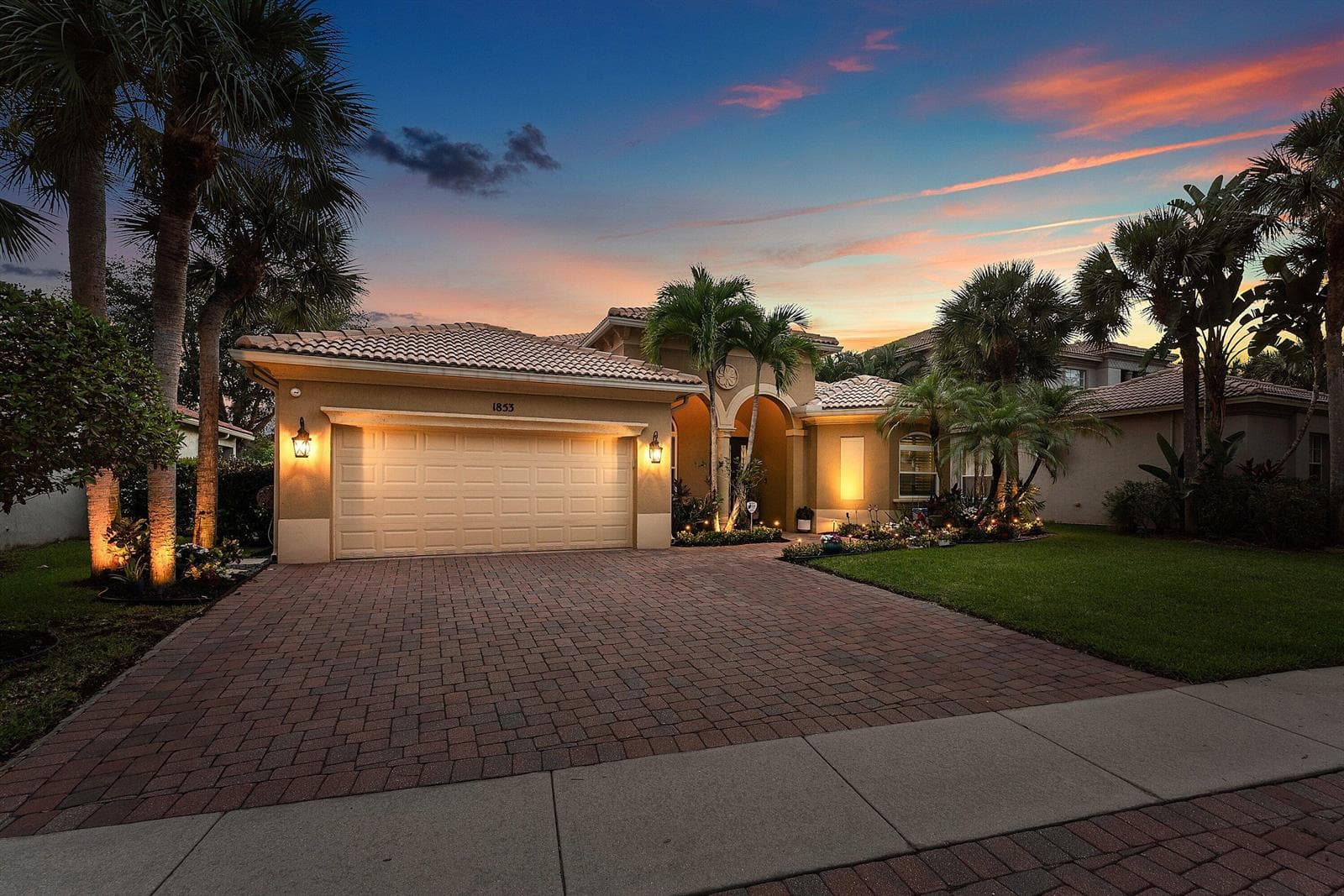 1853 Palisades Drive, West Palm Beach, FL 33411 — zdjęcie 3