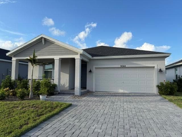 9044 Dahlia Circle, Port St. Lucie, FL 34986
