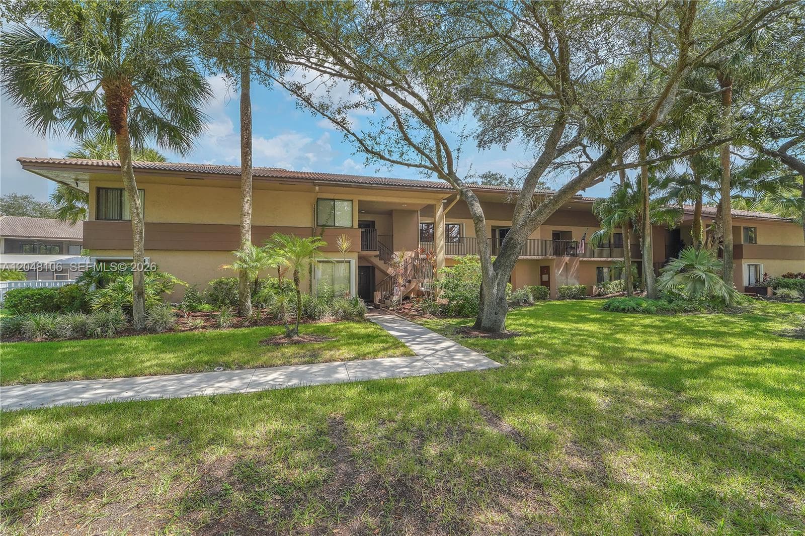 9565 NW 2nd Pl # 1-H, Coral Springs, FL 33071