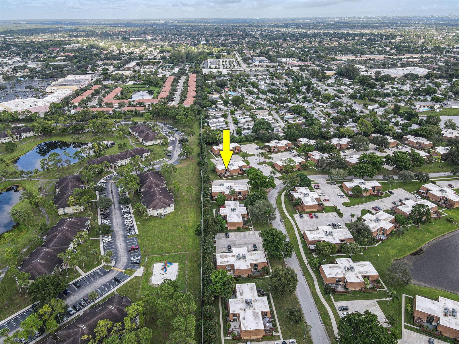 2406 24th Lane, FL 33463 — zdjęcie 2