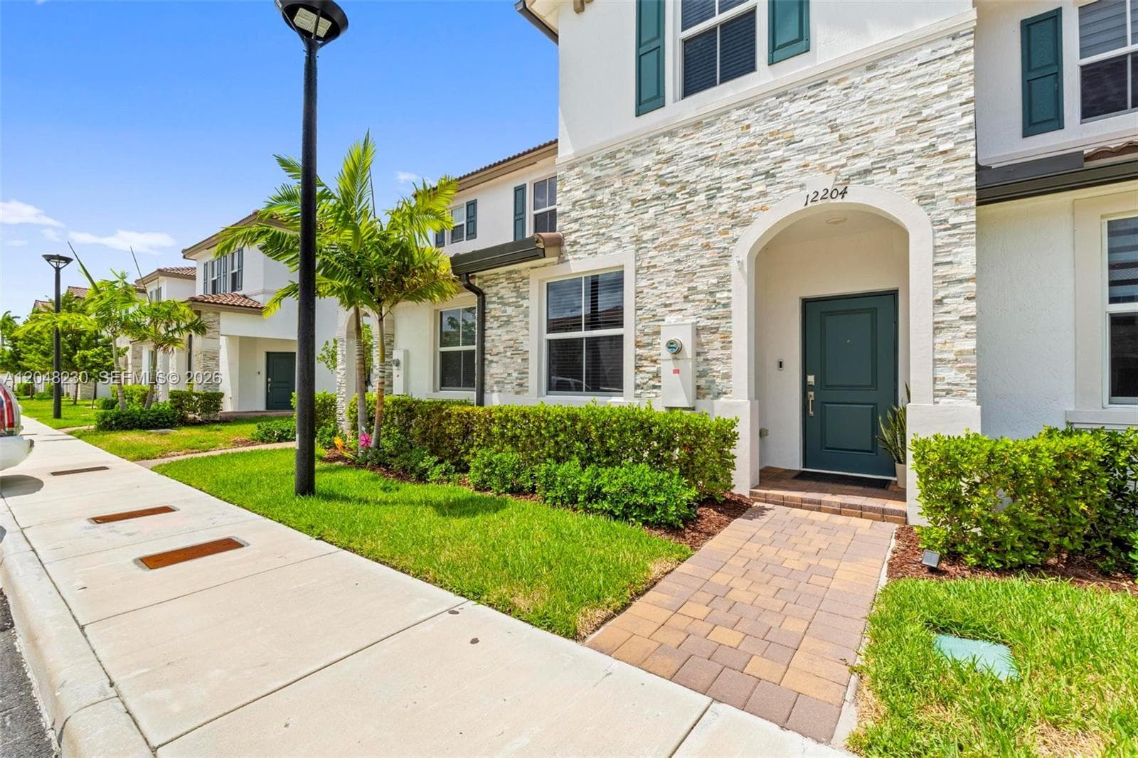 12204 NW 23rd Ct, Miami, FL 33167 — zdjęcie 2