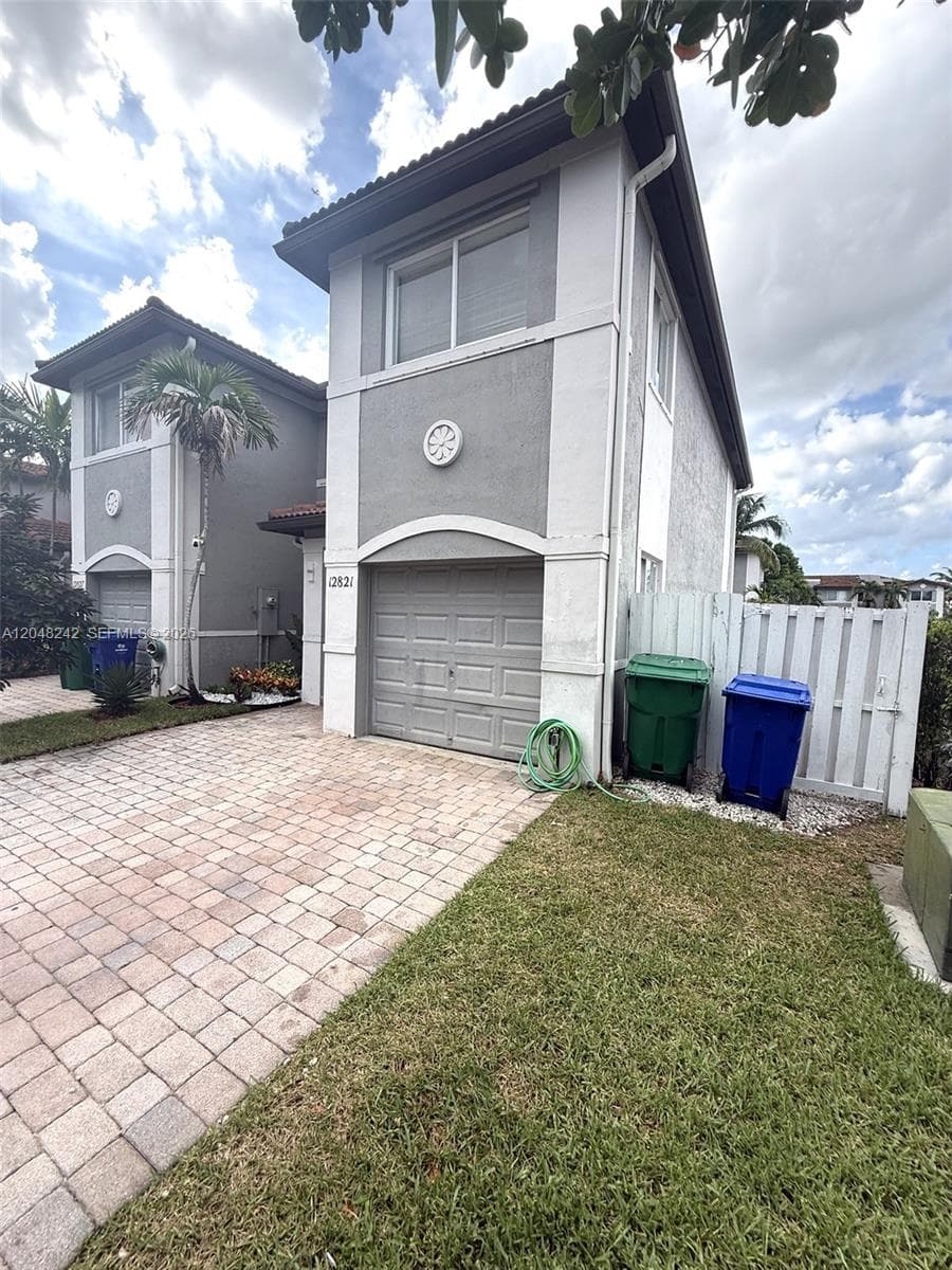 12821 SW 29th St, Miramar, FL 33027