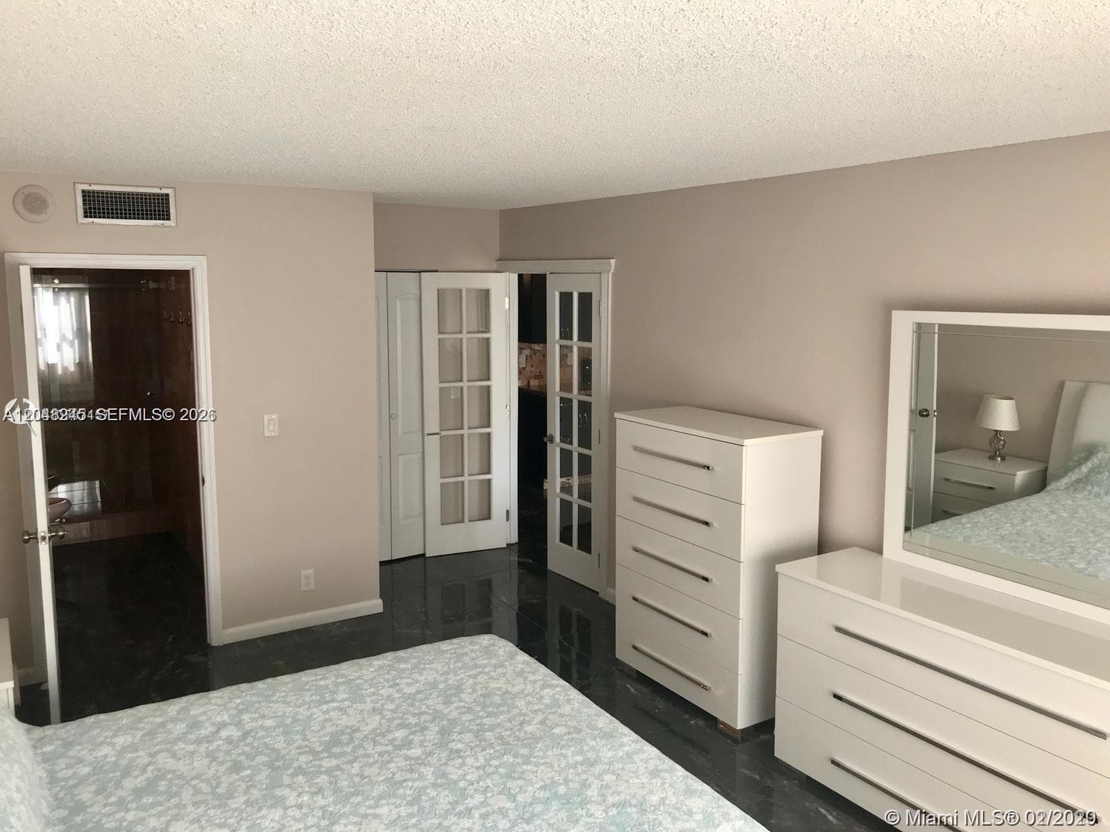 600 SE Three Islands Blvd # 1018, Hallandale Beach, FL 33009 — zdjęcie 4