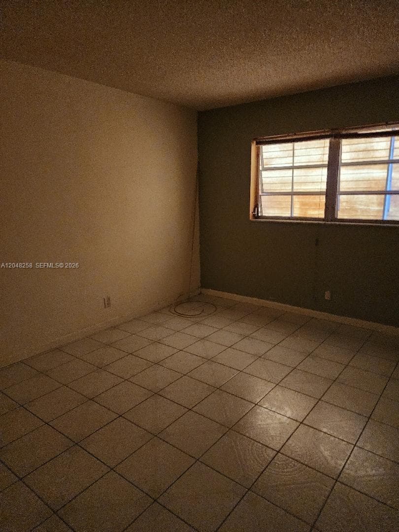 1621 NW 46th Ave # 102, Lauderhill, FL 33313 — zdjęcie 2
