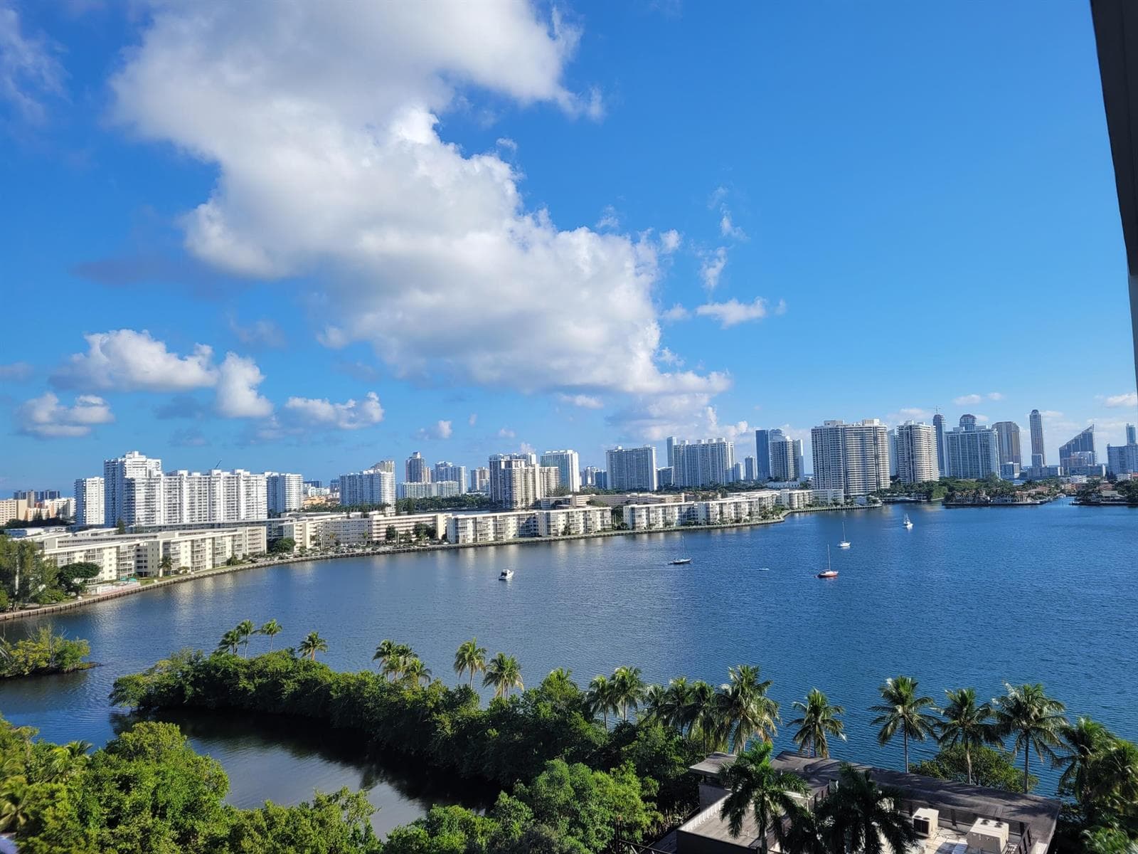 17301 Biscayne Boulevard # 1202, North Miami Beach, FL 33160