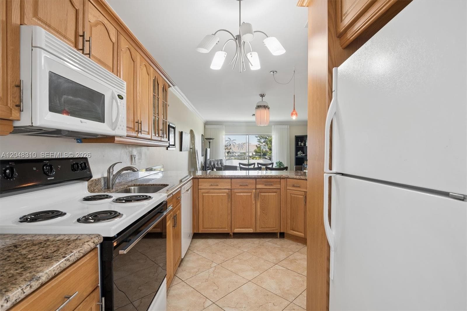 1000 Hillcrest Ct # 303, Hollywood, FL 33021 — zdjęcie 4