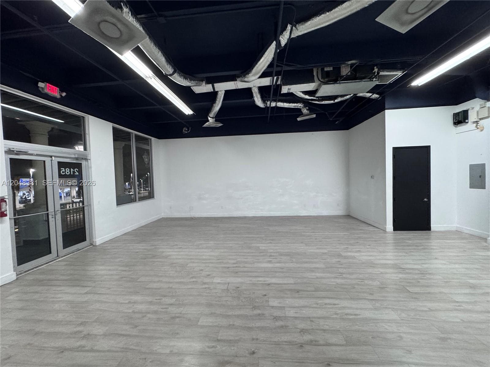 2185 NE 163rd St, North Miami Beach, FL 33162 — zdjęcie 2