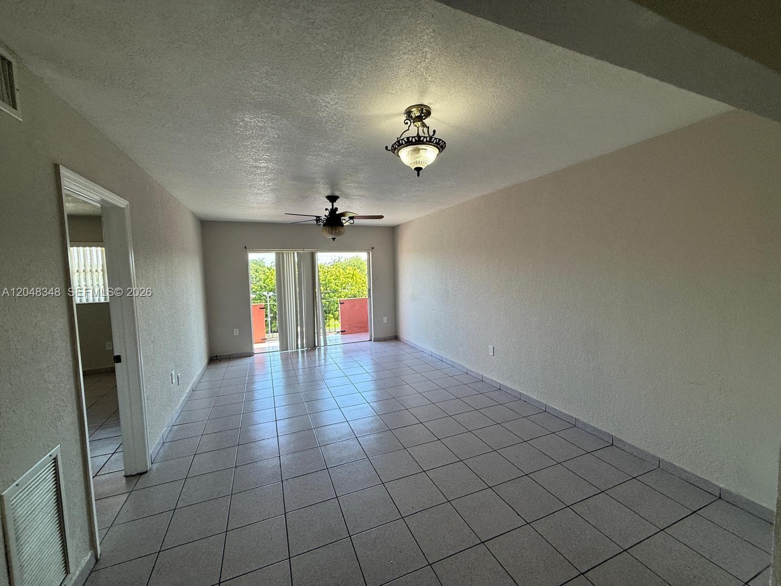 17101 NW 57th Ave # 305, Miami Gardens, FL 33055 — zdjęcie 4